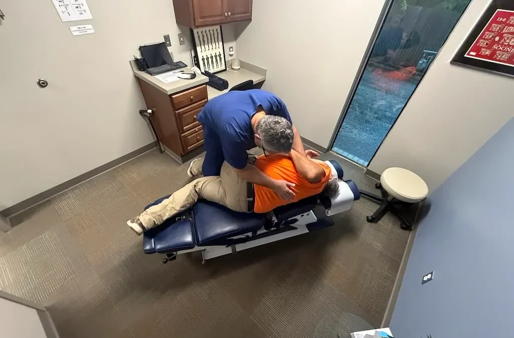 Chiropractor in Tulsa Oklahoma | We help you avoid cracks that could break your back